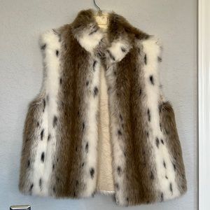 Faux fur Vest